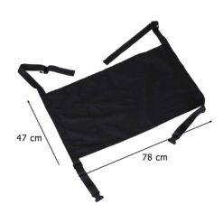 Alternative view of Laste istmepikendus lennukisse - reisivoodi