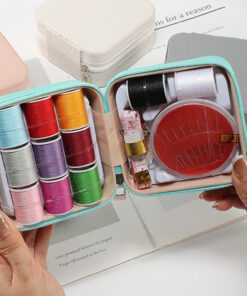 Alternative view of Õmblustarvete komplekt (46 osa)