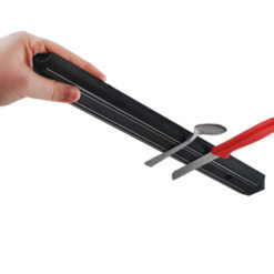 Magnetriba nugadele ja tööriistadele – Soodukas.Com Magnetriba hoiab esemed eraldi ja vähendab kriimustusi