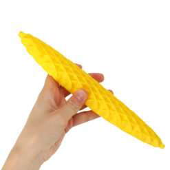 Elastsest plastikust venitatav mänguasi peenmotoorikale