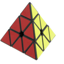 Pyraminx loogikamäng - püramidi kujuga ruubiku kuubik