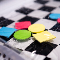 Sensoorne veematt beebidele mängimiseks