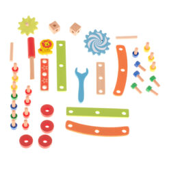Puidust konstruktorikomplekt tööriistadega – Soodukas.Com Puidust konstruktorikomplekt kruvide ja mutritega lastele