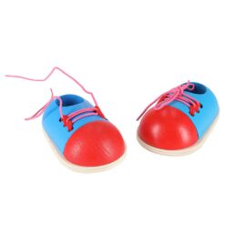 Kompaktne puidust mänguasi