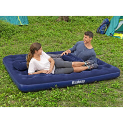 Kaheinimese õhkmadrats pumba ja patjadega Soodukas.Com