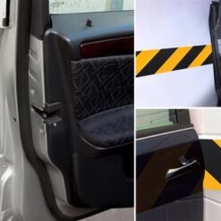 Isekleepuv autoukse kaitsepadi Soodukas.Com