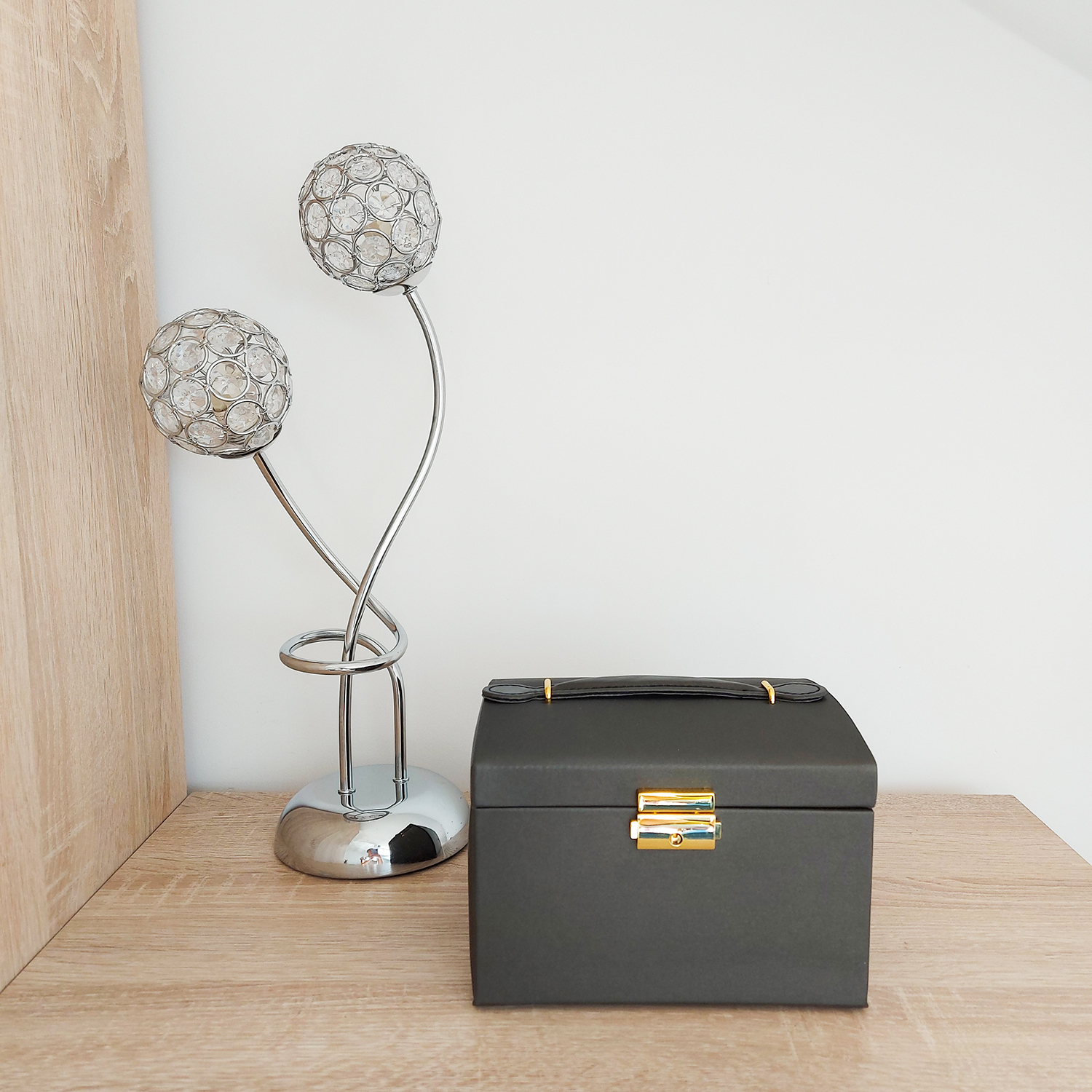 Lukustatav ehtekarp sahtlite ja peegliga – Soodukas.Com Lukustatav ehtekarp sahtlite ja peegliga - Image 10