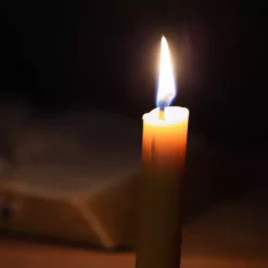 Valged koonusküünlad 40tk Soodukas.Com