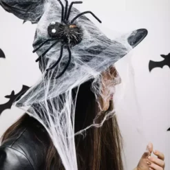 Halloweeni ämblikuvõrk ämblikega Soodukas.Com