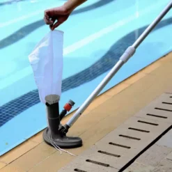 Veesurvega basseinipõhja tolmuimeja Soodukas.Com