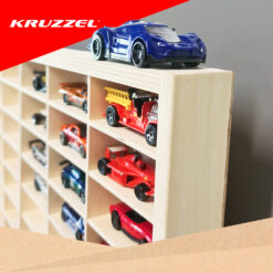 Puidust riiul mudelautodele Soodukas.Com