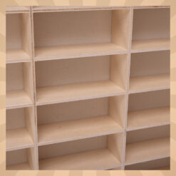 Puidust riiul mudelautodele Soodukas.Com