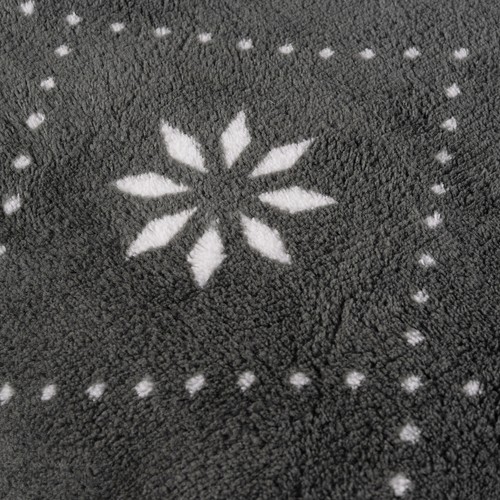 Pehme soe tekk koos padjapüüridega 160x200cm – Soodukas.Com Pehme soe tekk koos padjapüüridega 160x200cm - Image 6