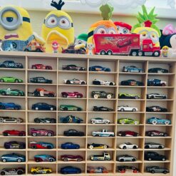 Puidust riiul mudelautodele – Soodukas.Com Puidust riiul mudelautodele Soodukas.Com