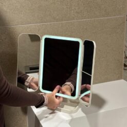 Meigipeegel reguleeritava LED-valgustuse ja suurendusega Soodukas.Com