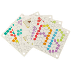 Sõrmeosavust arendav sorteerimismäng pallide ja avadega