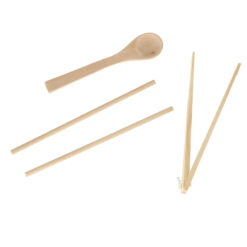 22x22 cm puidust mängualus 77 värvilise palliga