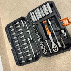 56-osaline 1/4" padrunvõtmete ja otsikute komplekt kohvris Soodukas.Com