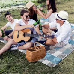 Veekindel piknikutekk 200x200 Soodukas.Com