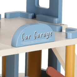 Puidust parkimismaja liftiga Soodukas.Com