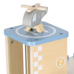 Puidust parkimismaja liftiga Soodukas.Com