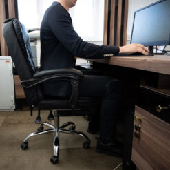 Kontoritool jalatoe ja lamamisfunktsiooniga Soodukas.Com