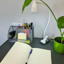 Klambriga LED laualamp Soodukas.Com