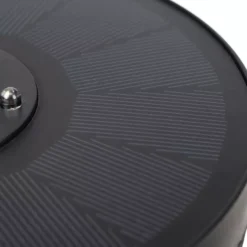 Ujuv purskkaev päikesepaneeli ja LED valgustusega Soodukas.Com