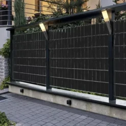 Aialint 19cm x 35m – privaatsuslint aiapiirdele + 25 klambrit Soodukas.Com