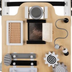 Alternative view of Puidust tegeluskeskus-käimistugi 