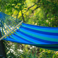 Hamak ogrodowy wzmocniony w paski kolorowy drewno bujak huśtawka 200 x 80 – Soodukas.Com Hamak ogrodowy wzmocniony w paski kolorowy drewno bujak huśtawka 200 x 80 Soodukas.Com