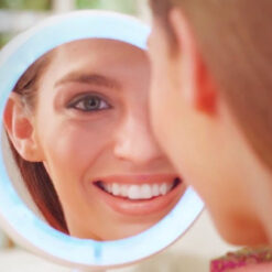 Valgustatud pööratav kosmeetikapeegel – Soodukas.Com Valgustatud pööratav kosmeetikapeegel Soodukas.Com