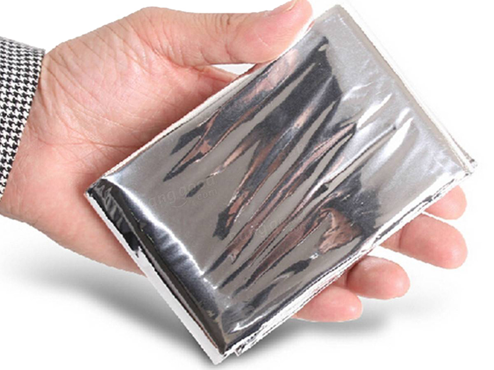 Koc termiczny ratunkowy folia życia mata 140x210cm – Soodukas.Com Koc termiczny ratunkowy folia życia mata 140x210cm - Image 7