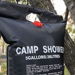 Kompaktne päikeseenergial töötav matkadušš – Soodukas.Com Kompaktne päikeseenergial töötav matkadušš Soodukas.Com