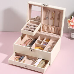 Elegantne ehtekarp peegliga Soodukas.Com