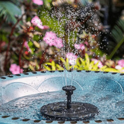 Päikeseenergial töötav aiapurskkaev Soodukas.Com