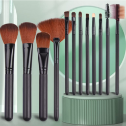 Professionaalne meigipintslite komplekt Soodukas.Com