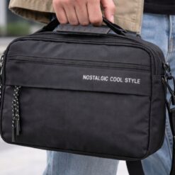 Alternative view of Meeste õlakott / crossbody-kott reguleeritava rihmaga