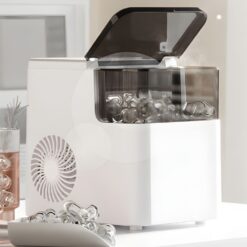 Automaatne jääkuubikumasin 1,6L kahe jääsuurusega Soodukas.Com